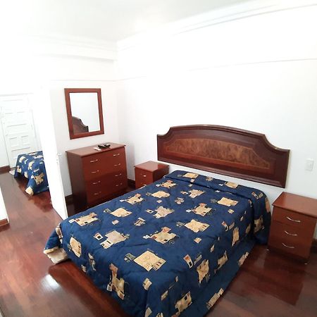 Apartamento Lindo - A 2 Cuadras De La Plaza De Armas Y Del Palacio De Gobierno Lima Eksteriør billede