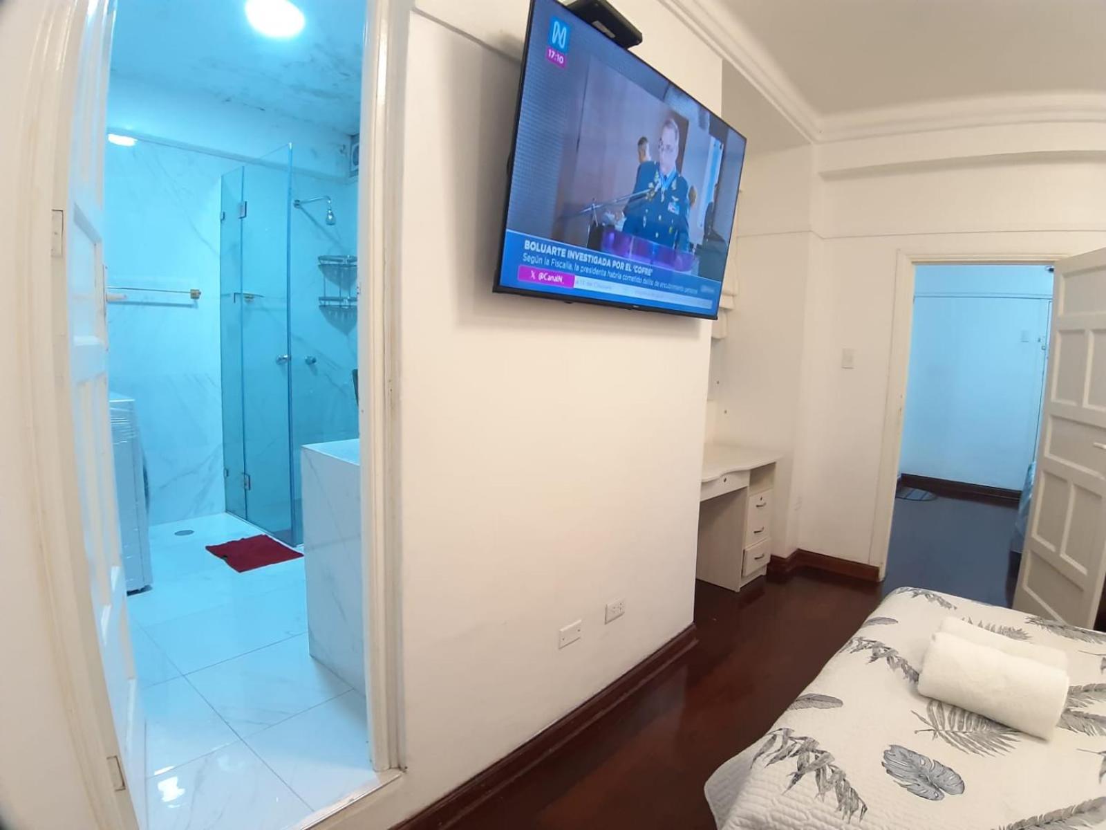 Apartamento Lindo - A 2 Cuadras De La Plaza De Armas Y Del Palacio De Gobierno Lima Eksteriør billede