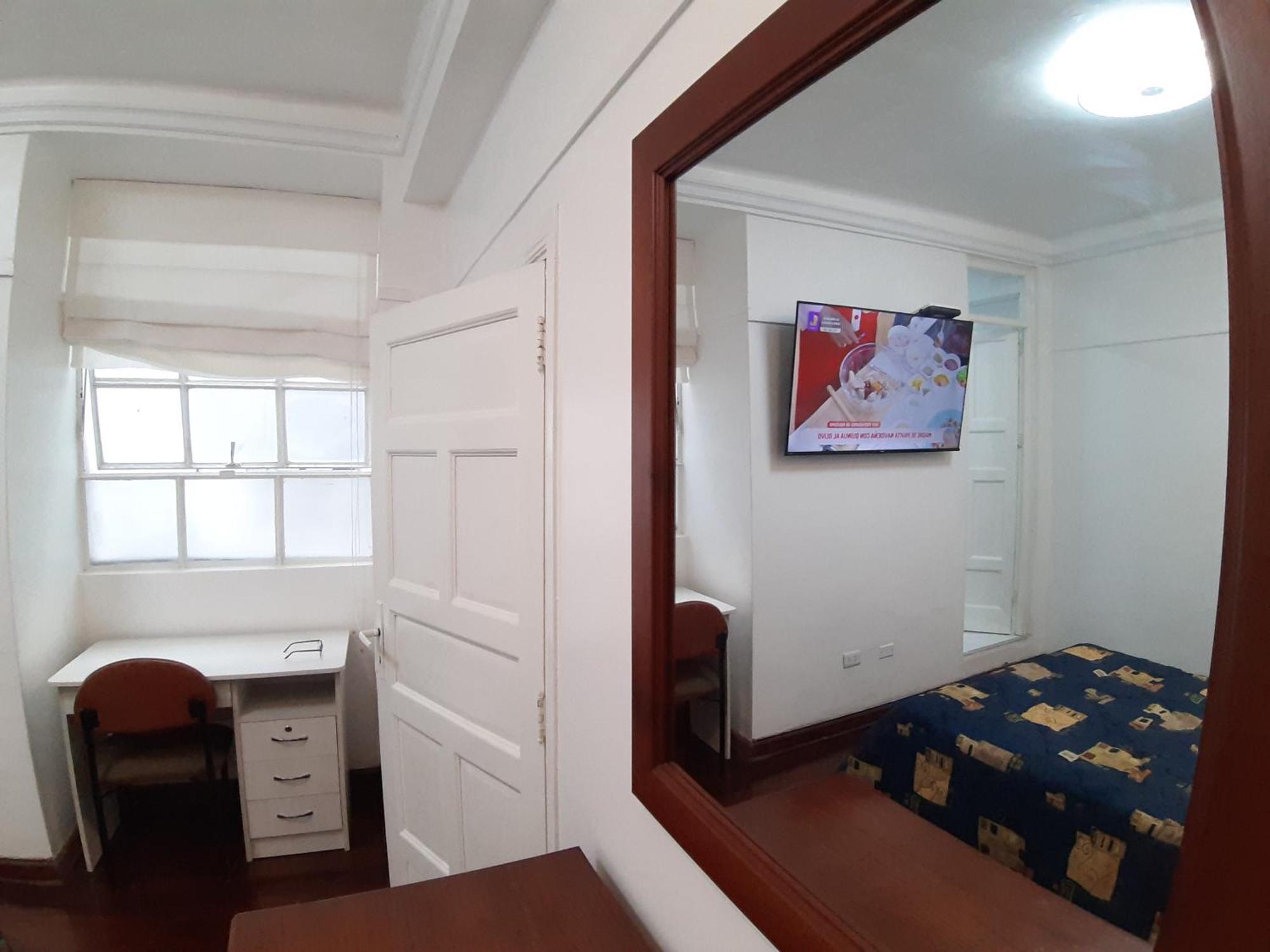 Apartamento Lindo - A 2 Cuadras De La Plaza De Armas Y Del Palacio De Gobierno Lima Eksteriør billede