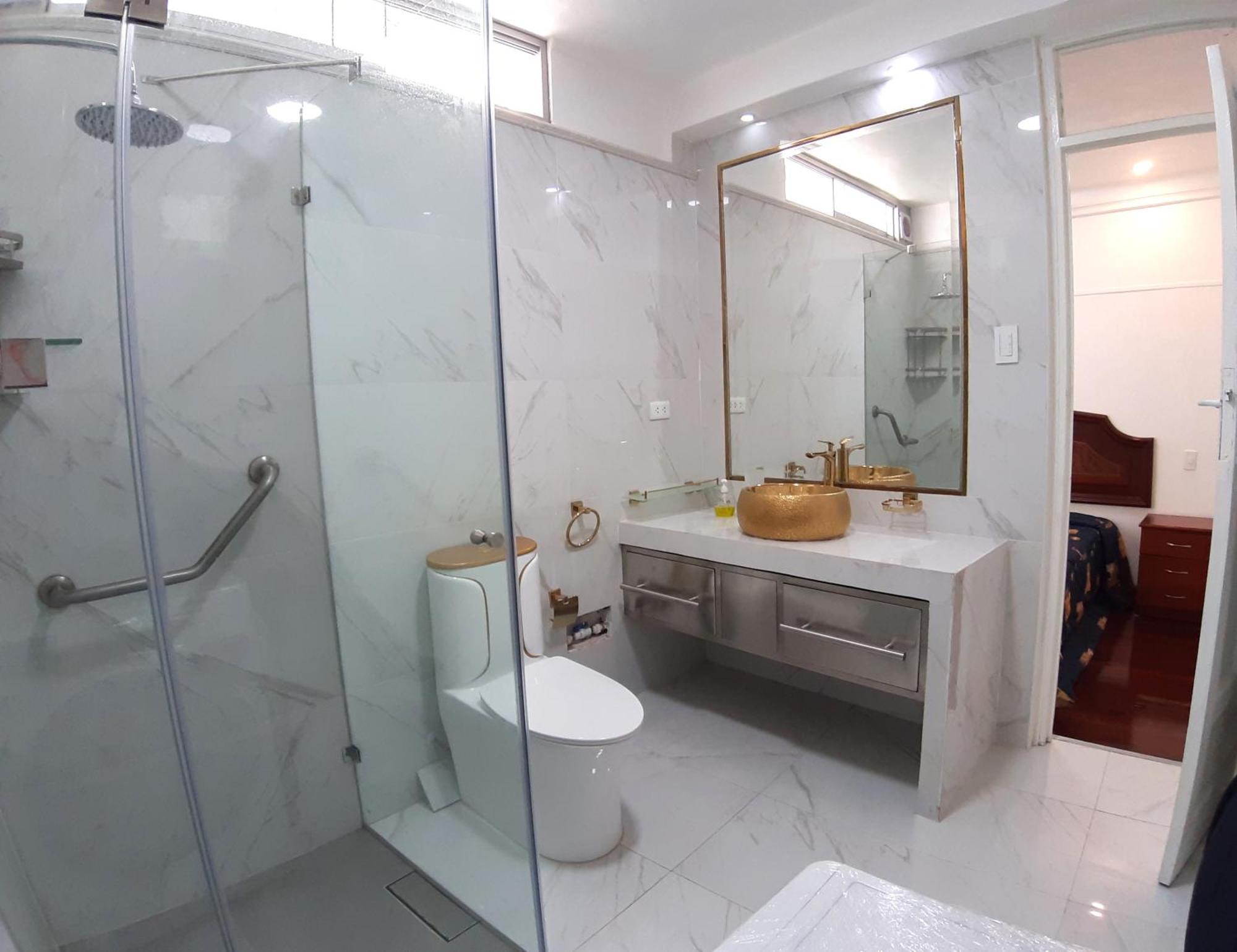 Apartamento Lindo - A 2 Cuadras De La Plaza De Armas Y Del Palacio De Gobierno Lima Eksteriør billede